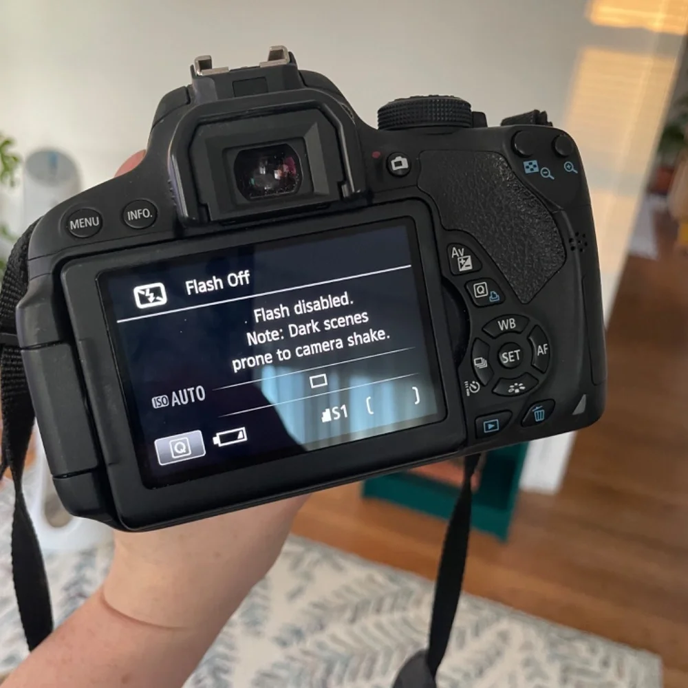 Canon Eos Rebel T5i